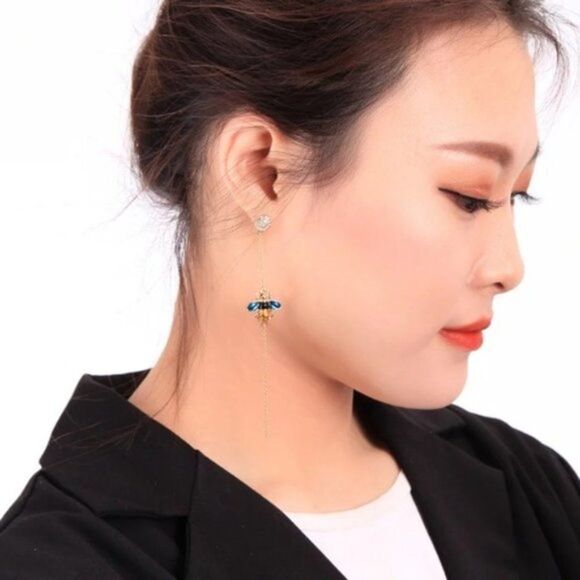 Blue Enamel Glaze Mismatch Crystal Bee Asymmetrical Gold Statement Drop Earrings - Picture 3 of 13